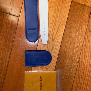 Louis Vuitton bag tag set!! New never used